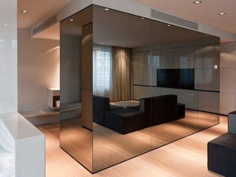 Mirror stainless steel feature wall in a luxury retail store